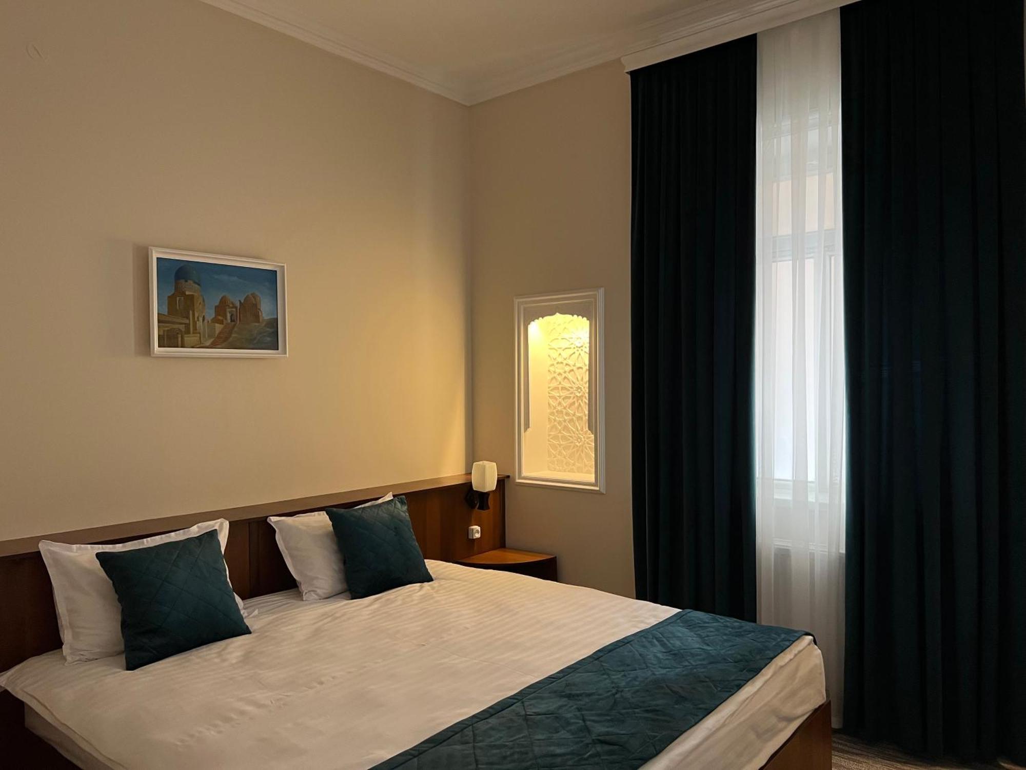 Hotel Shakhname Samarkand Bagian luar foto